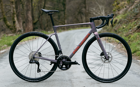 Carbon frame and electronic shifting for under £2,200? Polygon's new Strattos promises a "sharper price point" for all-road bikes