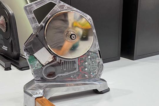 Magene's New Trainer & Power Meter, But Pulls Back From Europe & US Markets